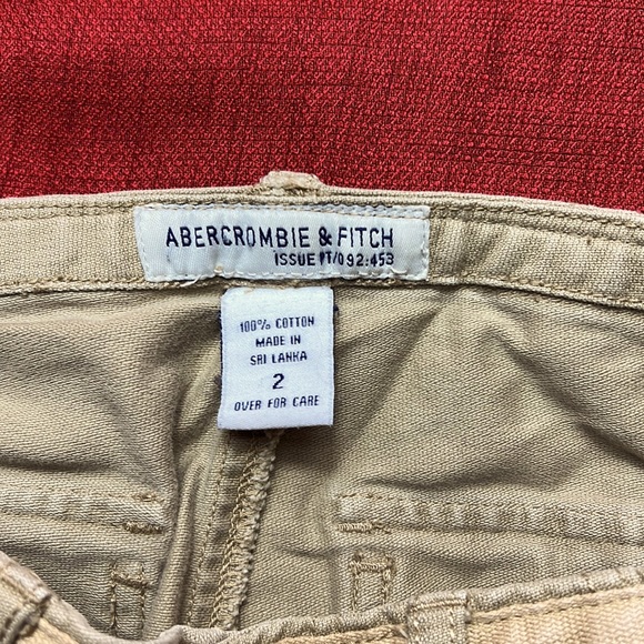 Abercrombie and Fitch ladies shorts - Picture 3 of 6